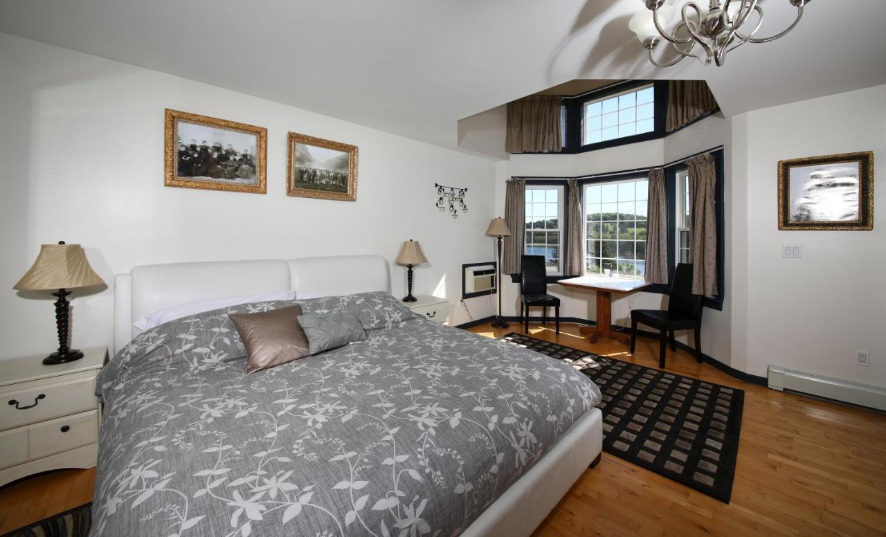 The Lookout Inn New Glasgow Eksteriør billede